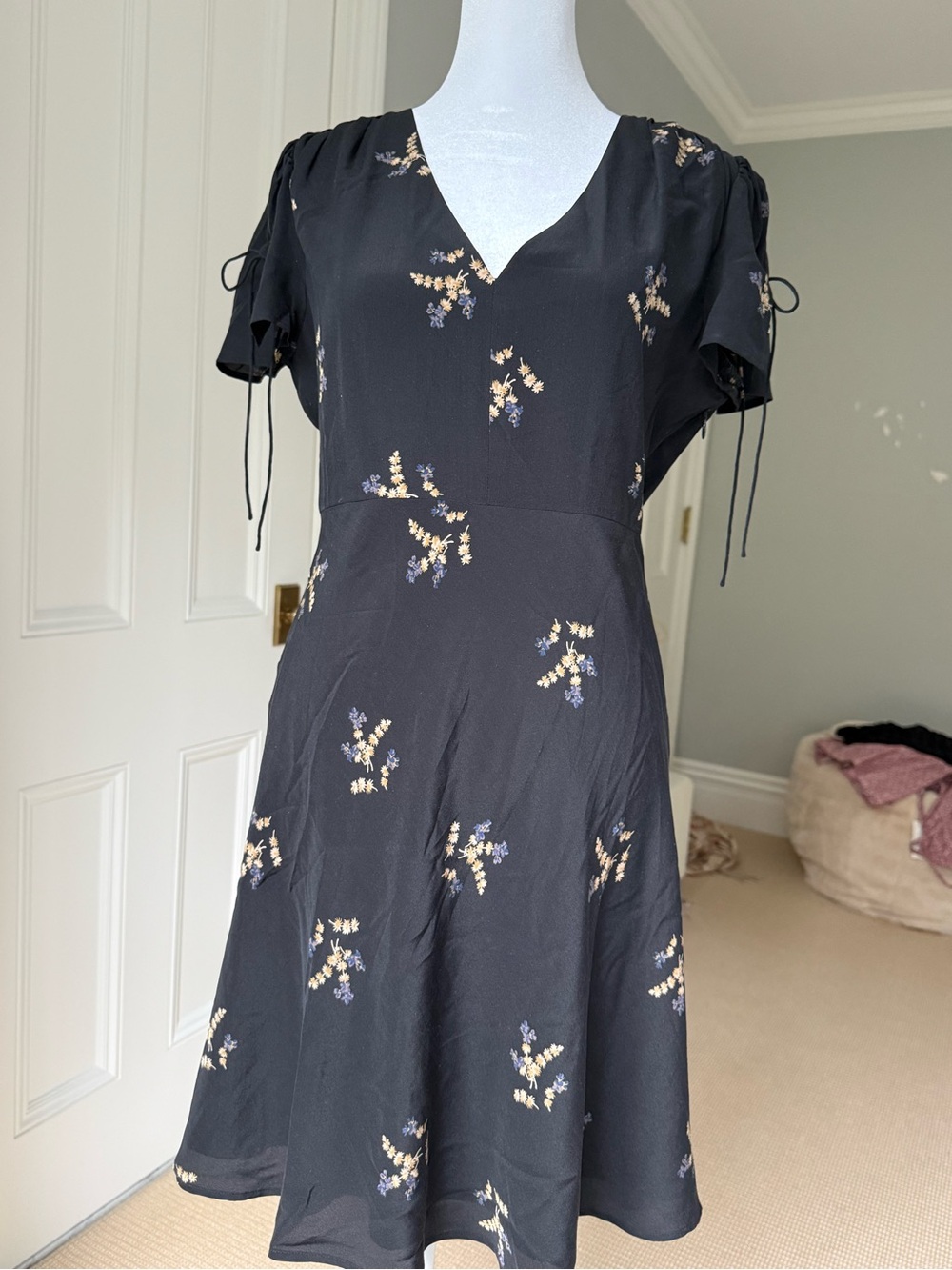 Madewell Black Floral V-Neck Mini Dress
